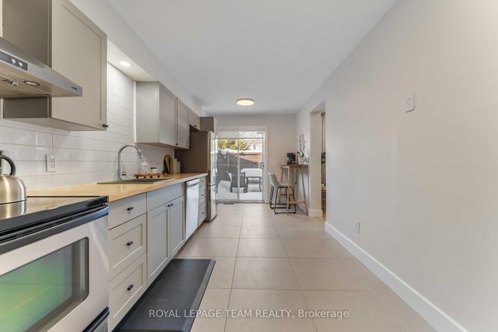 Photo 13 at 57 Redpath Drive, Nepean (Barrhaven East), Ottawa