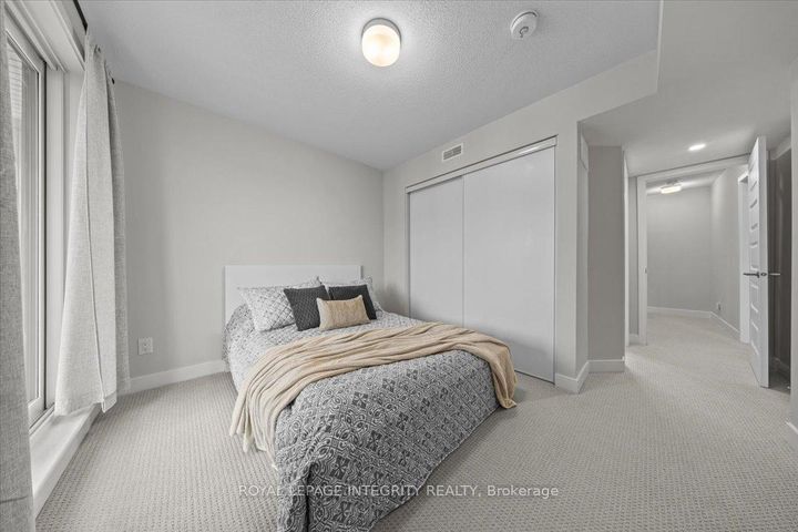 Photo 20 at 705 Chromite Private, Nepean (Heritage Park), Ottawa