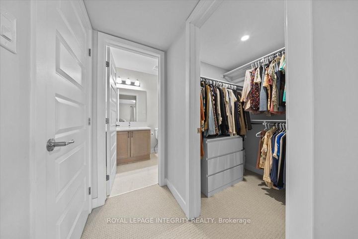 Photo 24 at 705 Chromite Private, Nepean (Heritage Park), Ottawa