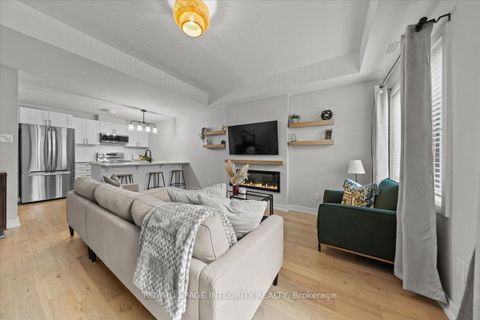 Photo 6 at 705 Chromite Private, Nepean (Heritage Park), Ottawa