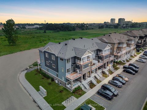 Photo 27 at 705 Chromite Private, Nepean (Heritage Park), Ottawa