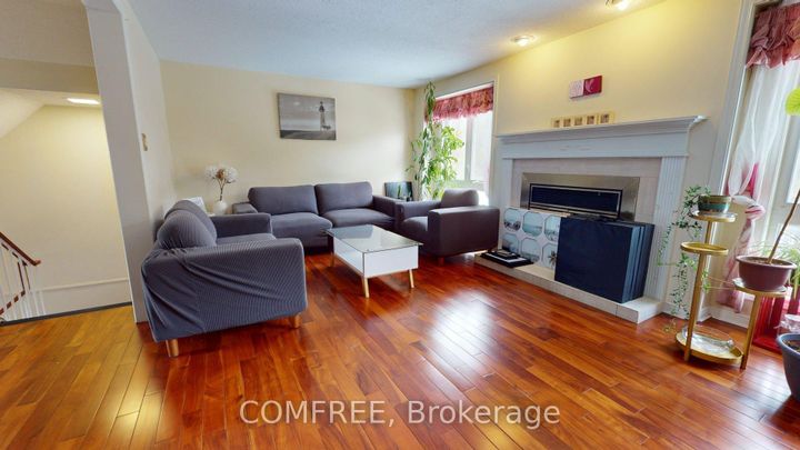 Photo 1 at 22 Arbordale Crescent, Nepean (Centrepointe), Ottawa