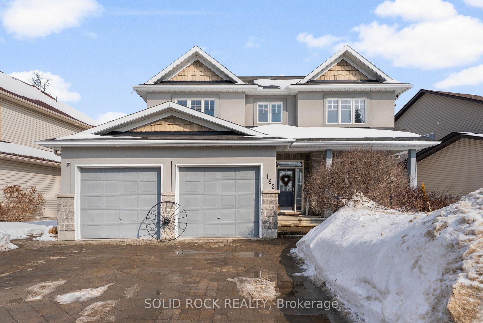 182 Arthur Street, Arnprior 2