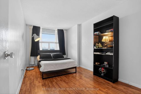 Photo 12 at 109 - 1380 Prince Of Wales Drive, Nepean (Carleton Square), Ottawa
