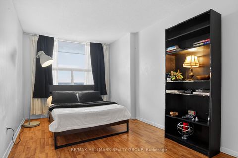 Photo 13 at 109 - 1380 Prince Of Wales Drive, Nepean (Carleton Square), Ottawa