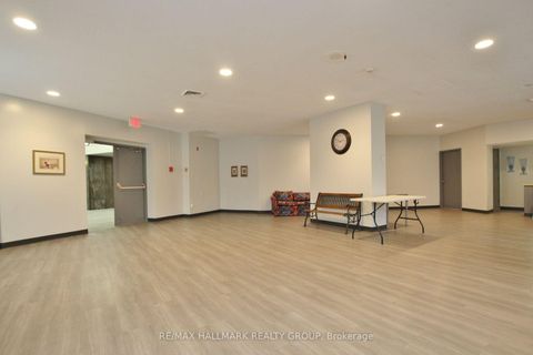 Photo 20 at 109 - 1380 Prince Of Wales Drive, Nepean (Carleton Square), Ottawa