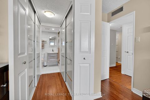 Photo 28 at 1801 - 530 Laurier Avenue W, Ottawa Centre