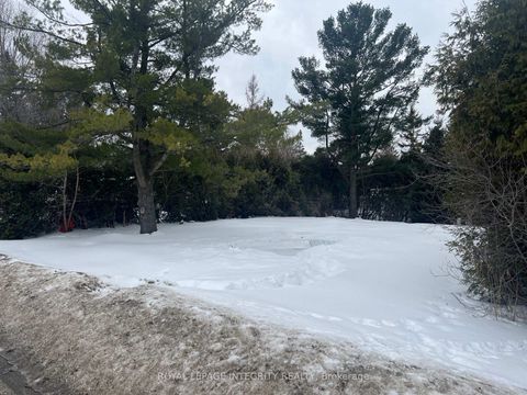 Photo 0 at 7 Fringewood Drive, Fringewood, Stittsville