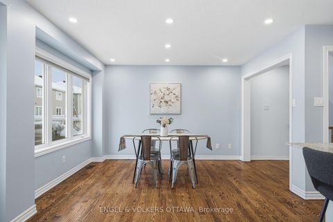 Photo 8 at 476 Coldwater Crescent, Emerald Meadows/Trailwest, Kanata