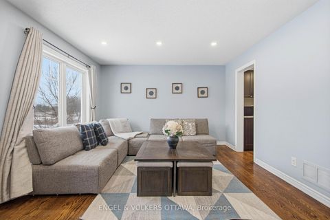 Photo 21 at 476 Coldwater Crescent, Emerald Meadows/Trailwest, Kanata