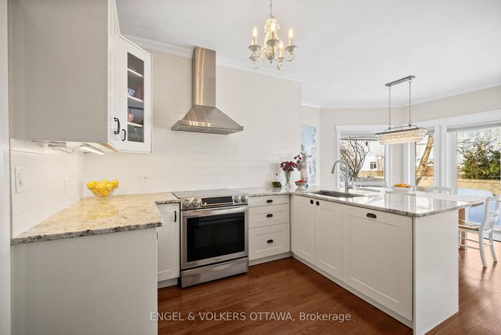 Photo 8 at 17 Colindale Avenue, Nepean (Longfields), Ottawa