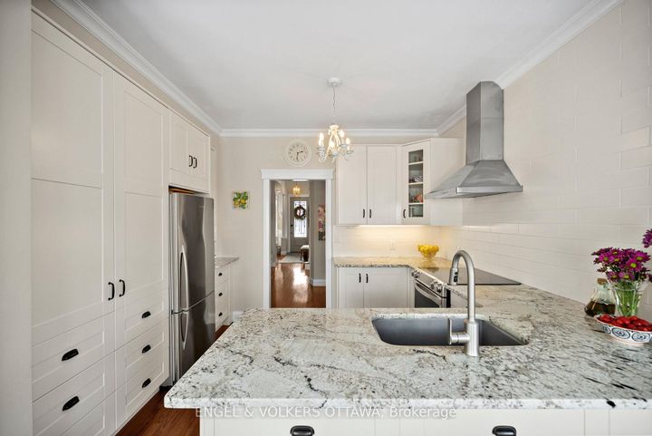 Photo 10 at 17 Colindale Avenue, Nepean (Longfields), Ottawa