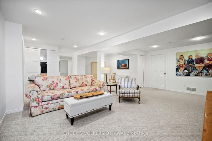 Photo 22 at 17 Colindale Avenue, Nepean (Longfields), Ottawa