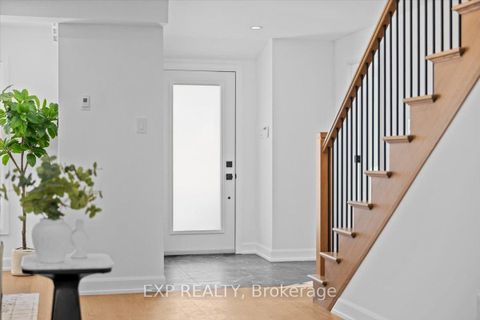 Photo 2 at 41 Qualicum Street, Nepean (Bruce Farm/Graham Park/Qualicum/Bellands), Ottawa