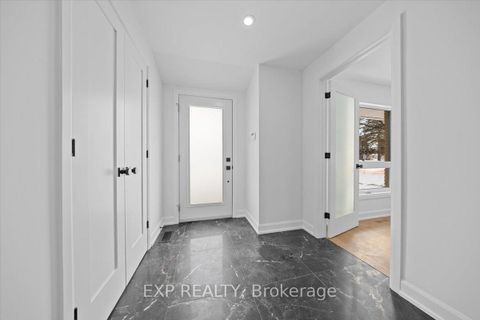 Photo 3 at 41 Qualicum Street, Nepean (Bruce Farm/Graham Park/Qualicum/Bellands), Ottawa