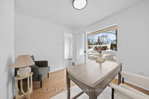 Photo 5 at 41 Qualicum Street, Nepean (Bruce Farm/Graham Park/Qualicum/Bellands), Ottawa