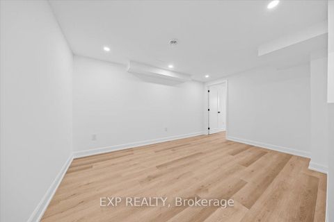 Photo 41 at 41 Qualicum Street, Nepean (Bruce Farm/Graham Park/Qualicum/Bellands), Ottawa