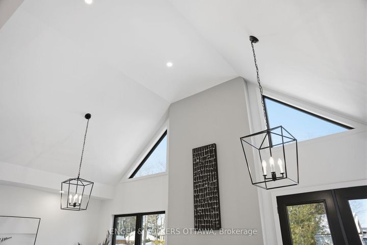 Photo 5 at 557 Bayview Drive, Constance Bay