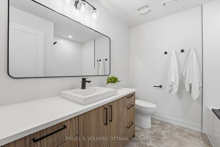 Photo 25 at 557 Bayview Drive, Constance Bay