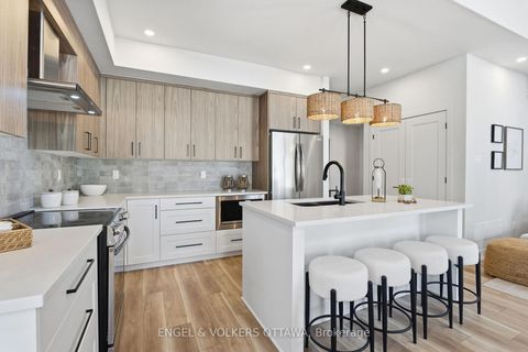 Photo 13 at 557 Bayview Drive, Constance Bay