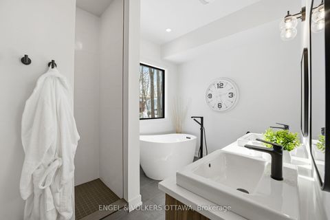 Photo 19 at 557 Bayview Drive, Constance Bay