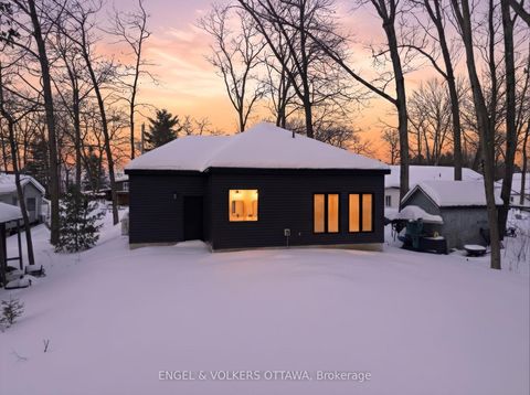 Photo 28 at 557 Bayview Drive, Constance Bay