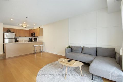 Photo 9 at 303 - 151 Potts Private, Notting Hill/Summerside, Orleans