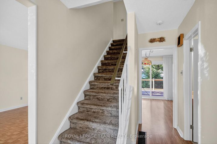 Photo 4 at 1264 Morrison Drive, Nepean (Redwood Park), Ottawa