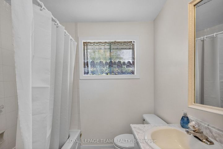 Photo 28 at 1264 Morrison Drive, Nepean (Redwood Park), Ottawa