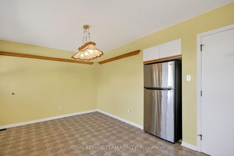 Photo 18 at 1264 Morrison Drive, Nepean (Redwood Park), Ottawa
