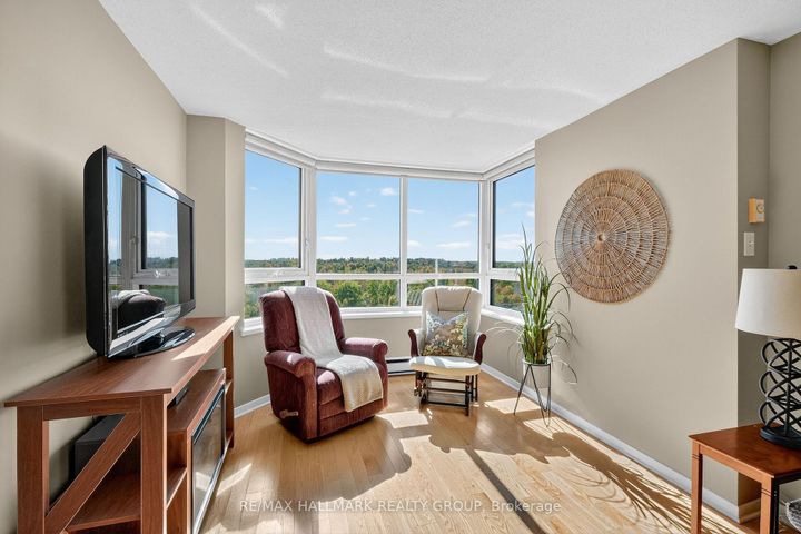 Photo 14 at 1207 - 80 Sandcastle Drive, Nepean (Leslie Park), Ottawa