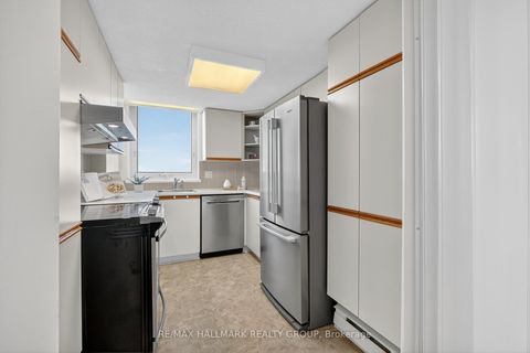 Photo 18 at 1207 - 80 Sandcastle Drive, Nepean (Leslie Park), Ottawa