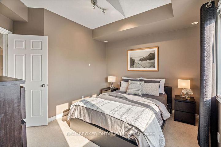 Photo 18 at 10 - 165 Waterbridge Drive, Nepean (Barrhaven East), Ottawa