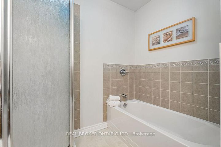 Photo 21 at 10 - 165 Waterbridge Drive, Nepean (Barrhaven East), Ottawa
