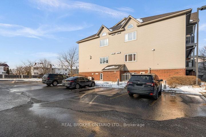 Photo 29 at 10 - 165 Waterbridge Drive, Nepean (Barrhaven East), Ottawa