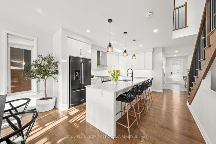 Photo 6 at 54 Stanhope Court, Nepean (Stonebridge), Ottawa