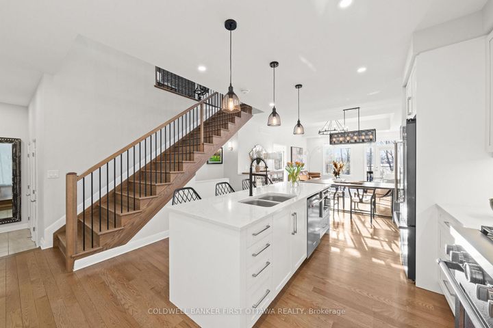 Photo 8 at 54 Stanhope Court, Nepean (Stonebridge), Ottawa