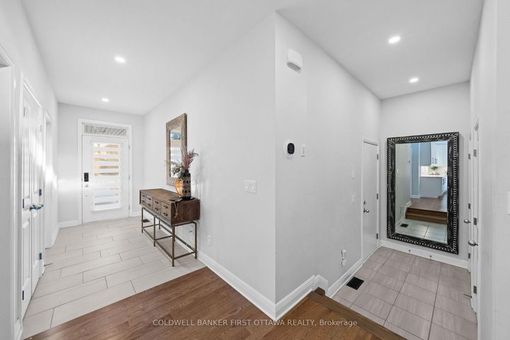 Photo 17 at 54 Stanhope Court, Nepean (Stonebridge), Ottawa