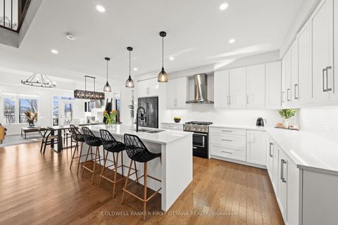 Photo 5 at 54 Stanhope Court, Nepean (Stonebridge), Ottawa