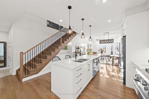 Photo 8 at 54 Stanhope Court, Nepean (Stonebridge), Ottawa