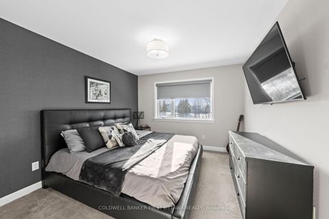 Photo 26 at 54 Stanhope Court, Nepean (Stonebridge), Ottawa