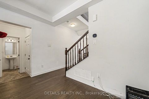 Photo 7 at 614 Fenwick Way, Nepean (Stonebridge), Ottawa