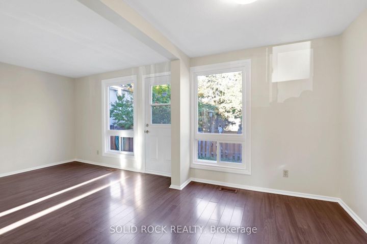 Photo 19 at 18 - 35 Thistledown Court, Nepean (Pheasant Run), Ottawa