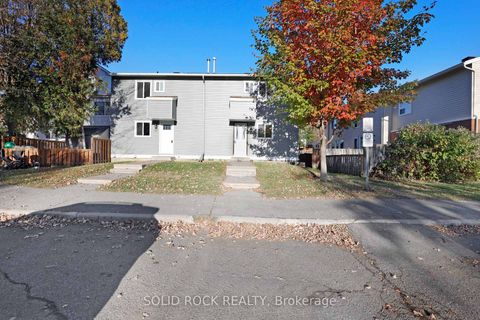 Photo 1 at 18 - 35 Thistledown Court, Nepean (Pheasant Run), Ottawa