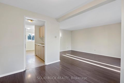 Photo 20 at 18 - 35 Thistledown Court, Nepean (Pheasant Run), Ottawa