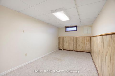 Photo 26 at 18 - 35 Thistledown Court, Nepean (Pheasant Run), Ottawa