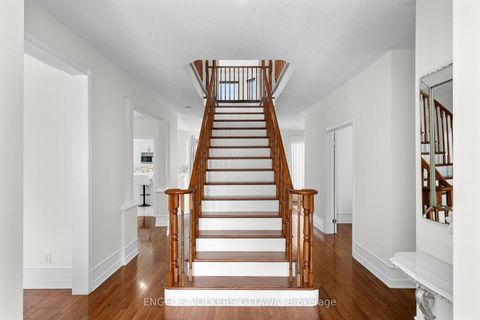 Photo 6 at 19 Black Tern Crescent, Bridlewood, Kanata