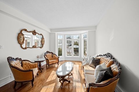 Photo 7 at 19 Black Tern Crescent, Bridlewood, Kanata