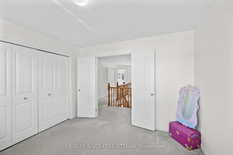 Photo 32 at 19 Black Tern Crescent, Bridlewood, Kanata