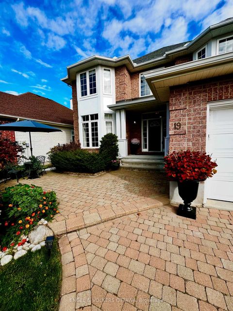 Photo 42 at 19 Black Tern Crescent, Bridlewood, Kanata